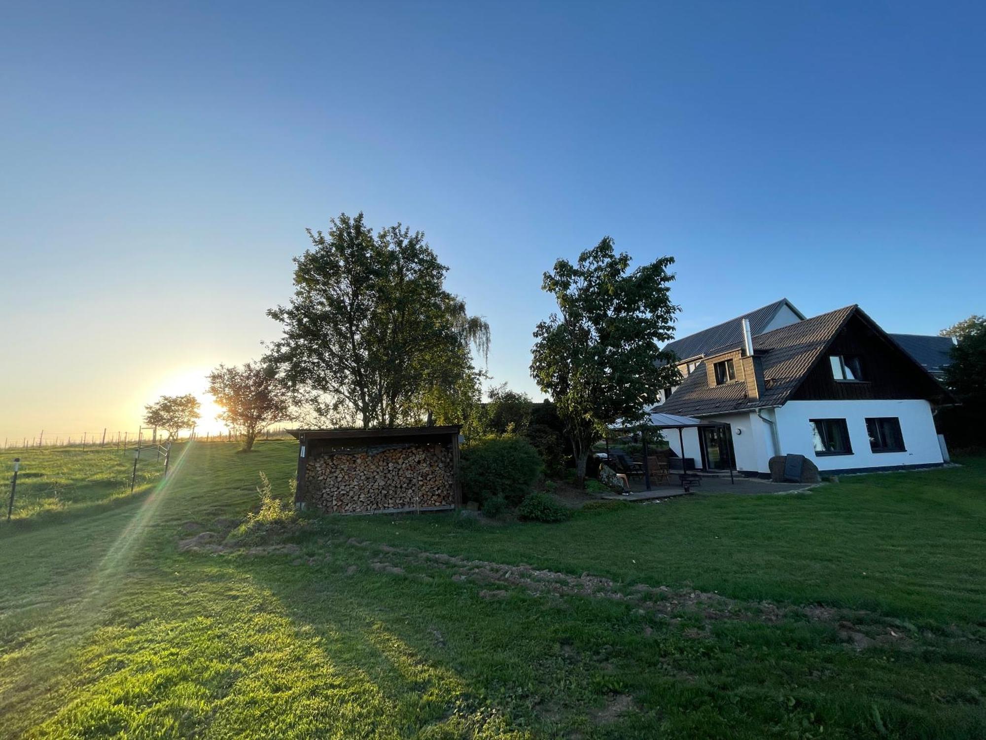Auszeit Altenhorst, Gartenferienwohnung Schalksmuhle Bagian luar foto